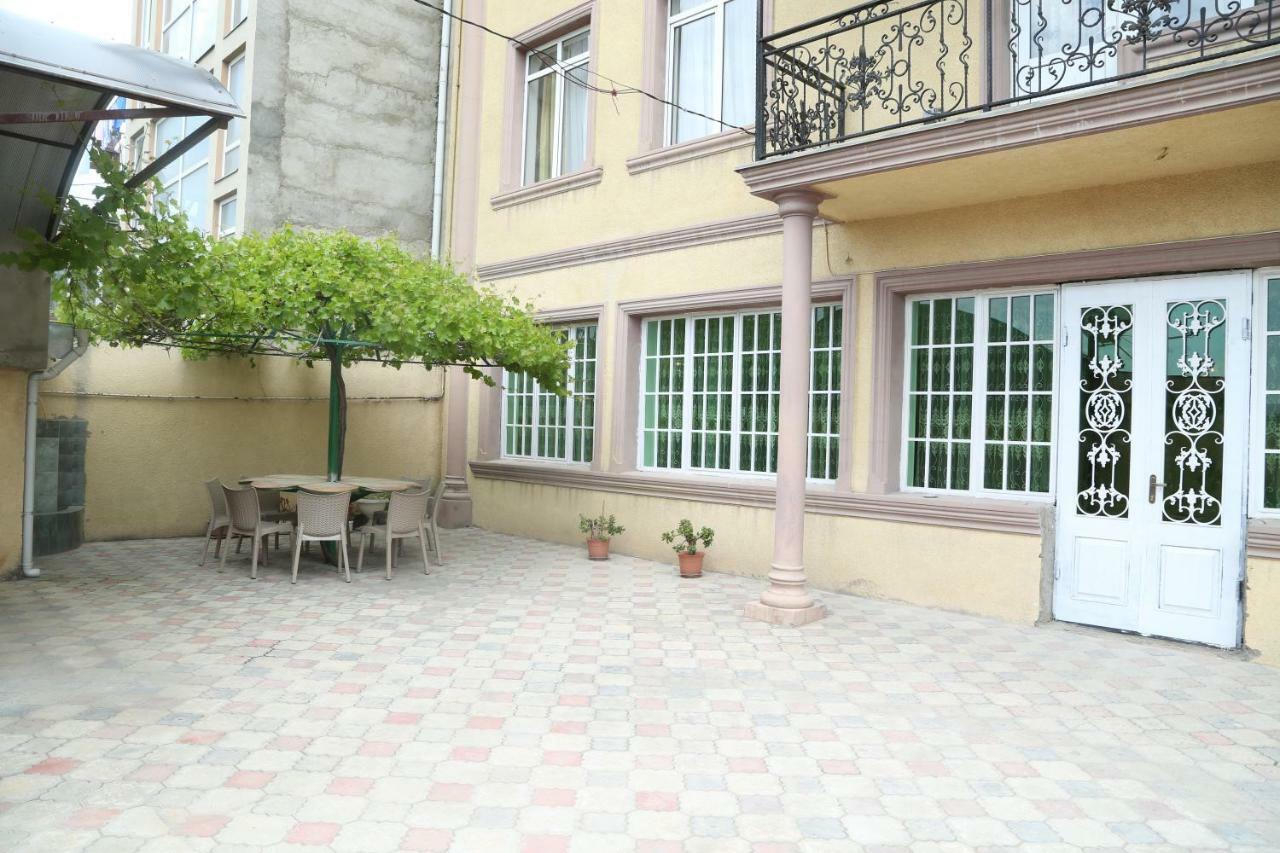 Apartments City On The Palm Tbilisi Exterior photo