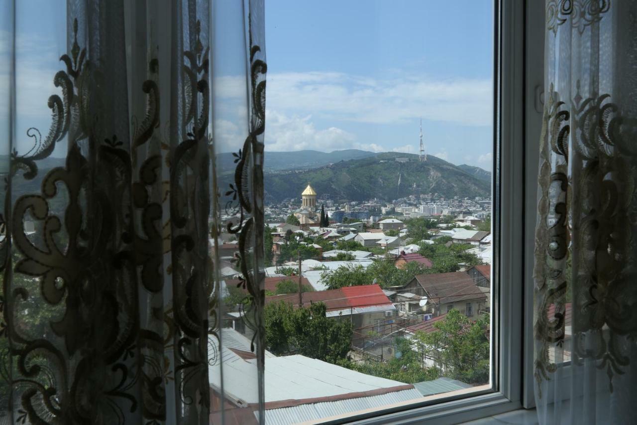 Apartments City On The Palm Tbilisi Exterior photo